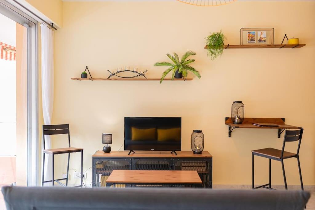 Cosy Studio Pres Des Palaces Mentonnais Buitenkant foto